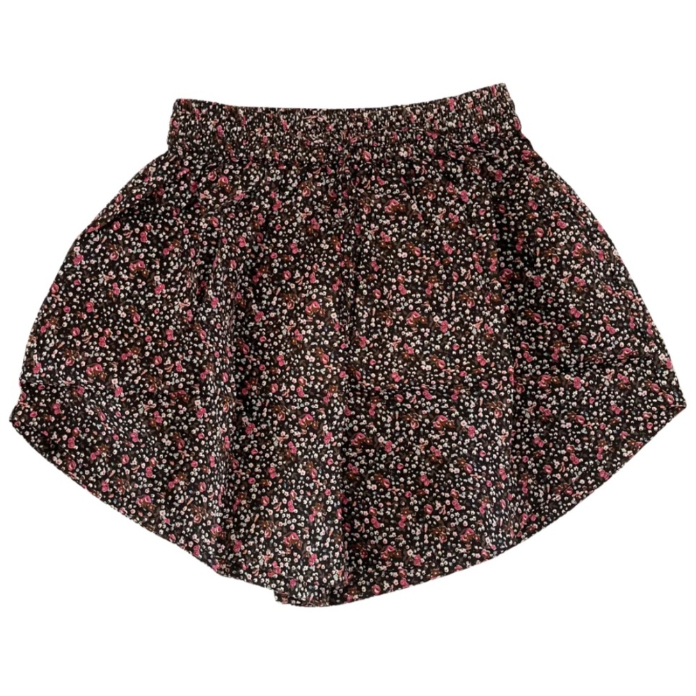 EUC. Acacia shorts.